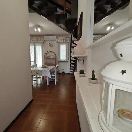 Apartment L01 - Trilocale Fronte Mare Con Privata