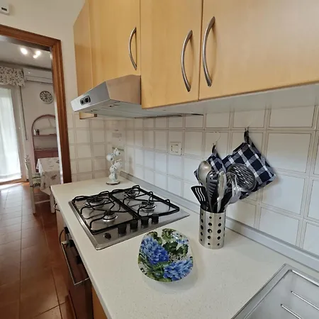 L01 - Trilocale Fronte Mare Con Privata Apartment