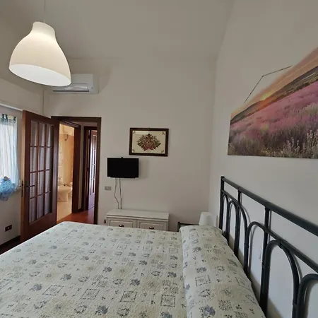 Apartment L01 - Trilocale Fronte Mare Con Privata *